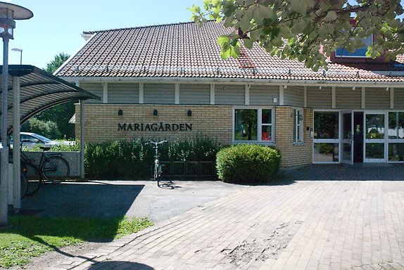Entrén vid Mariagårdens vård- och omsorgsboende