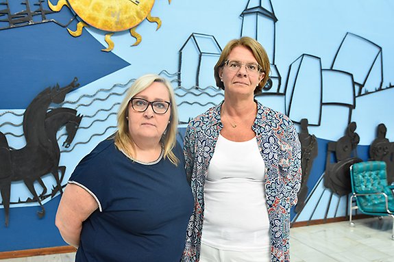 Socialchef Carina Helgesson-Björk och socialnämndens ordförande Maria Gullberg-Lorentsson