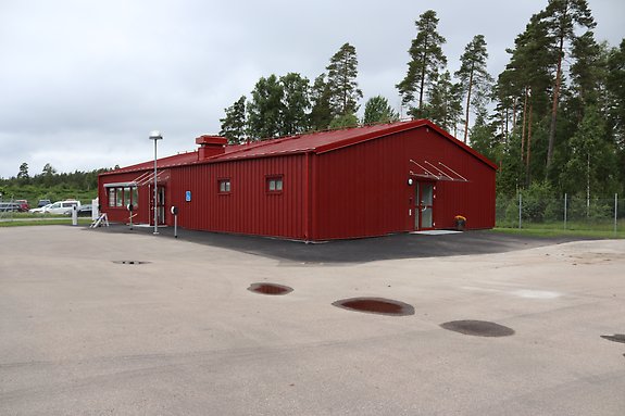 Bild 2.
Färdigställd personalbyggnad, datum: 2022-06-22.